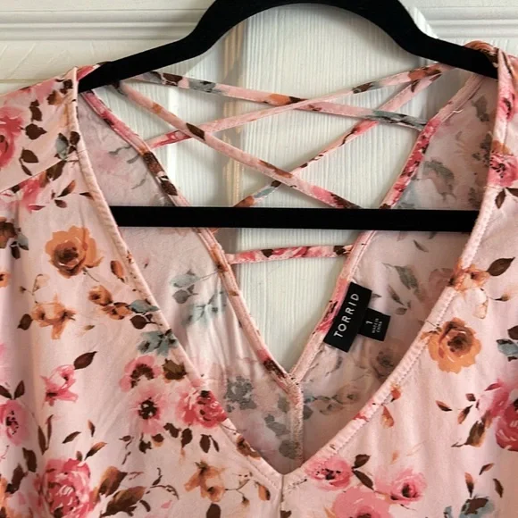 Torrid Pink Ffloral 1X - Picture 5 of 5